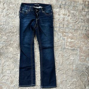 Maurice’s new without tags dark wash straight leg jeans size Med-reg or 8